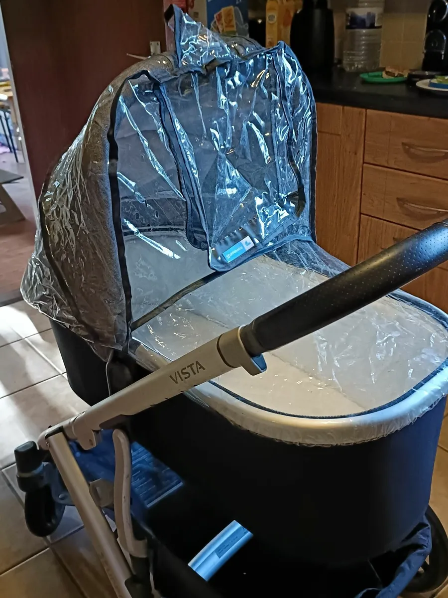 Uppababy Vista Travel System - Image 4
