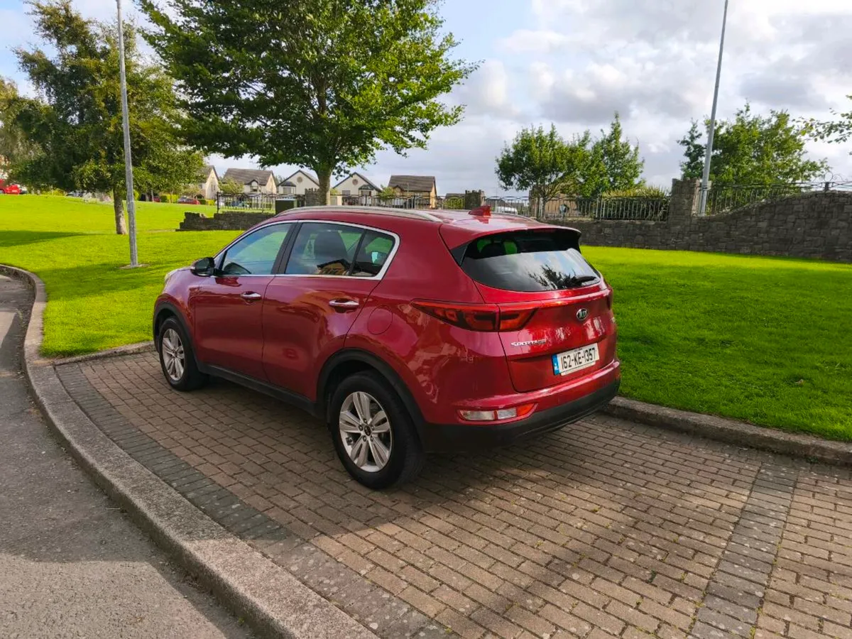 Kia Sportage 1.7 Diesel - Image 2