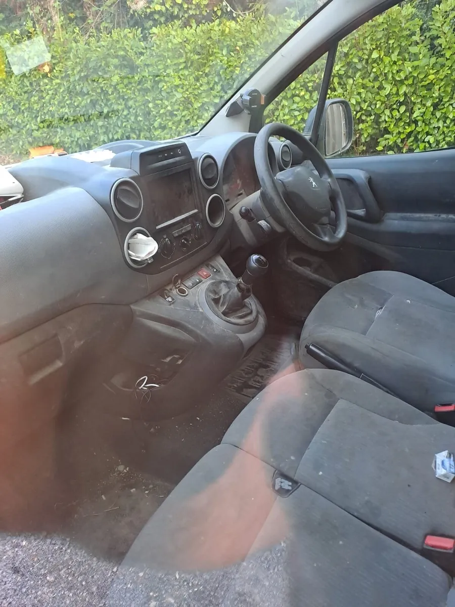 Peugeot Partner Van 162 - Image 3