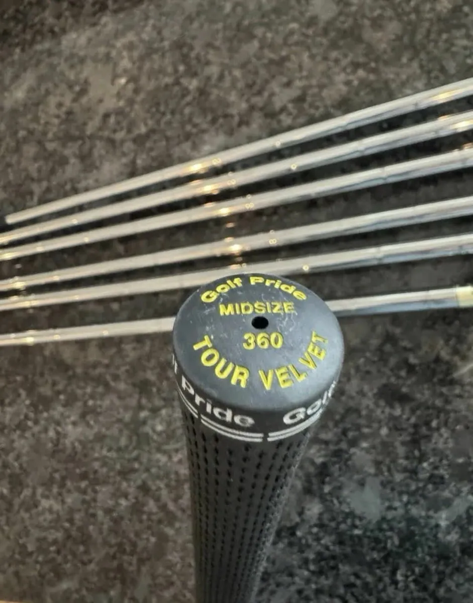 Ping I230 Iron Set 4-PW Black Dot X-100 - Image 4