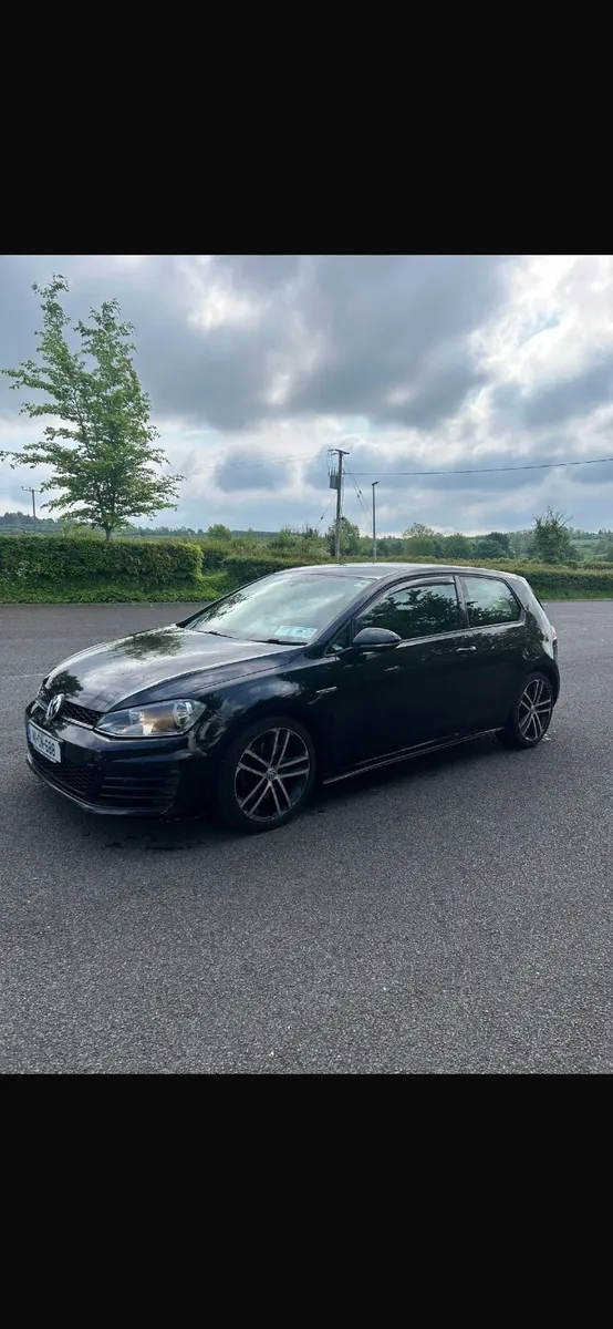 Volkswagen Golf 2014 - Image 2