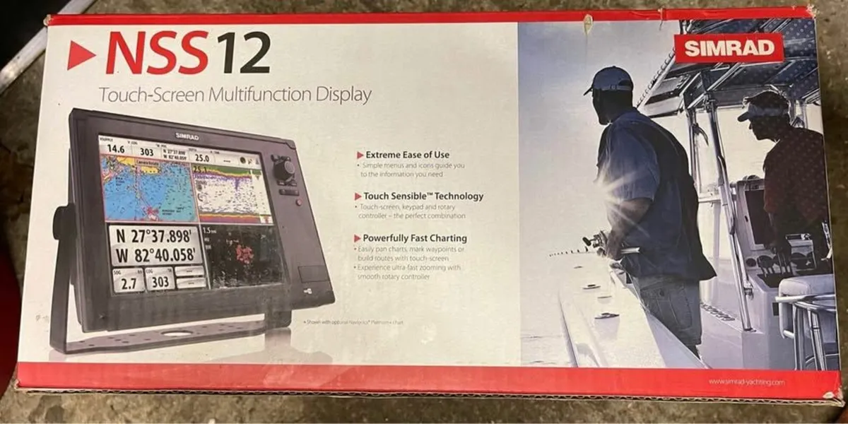 Simrad NSS12 Multifunction Colour GPS Chartplotter - Image 2