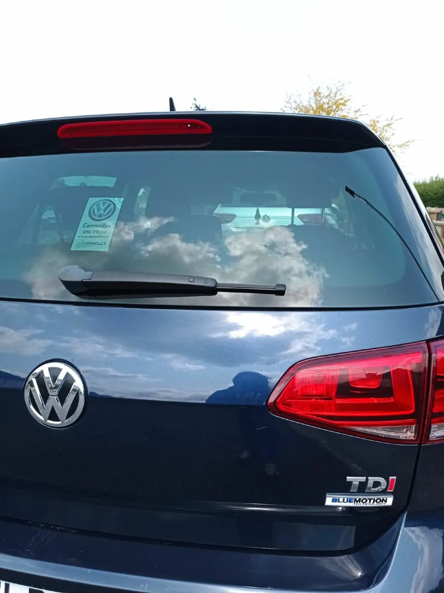 Volkswagen Golf 2015 1.6 TDI Highline - Image 2