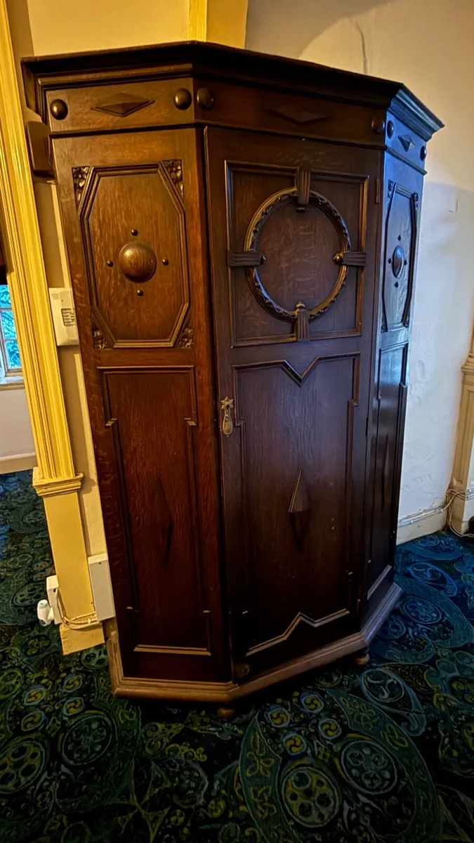 Antique Edwardian Oak Hall Wardrobe - Image 2