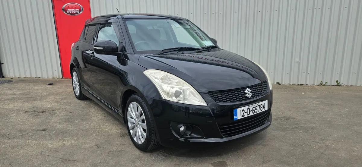 Suzuki Swift auto 1.2 glx low kms - Image 3