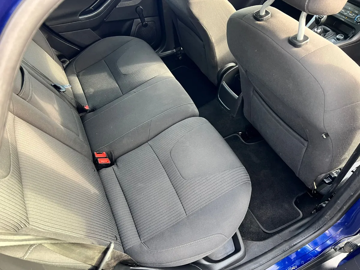 Ford Focus Style 2016 1.5 TDCI new 10/26 - Image 4