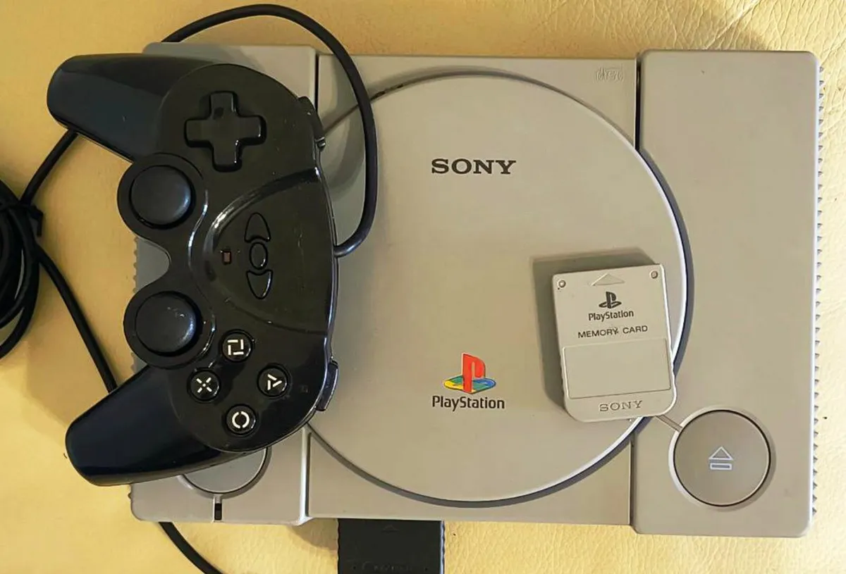 Sony Playstation Console Memory Cards Controller - Image 3