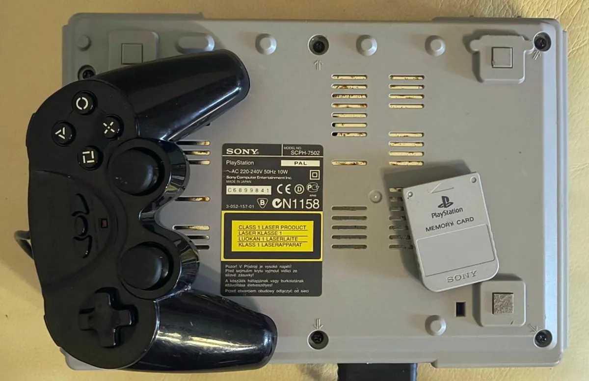 Sony Playstation Console Memory Cards Controller - Image 4