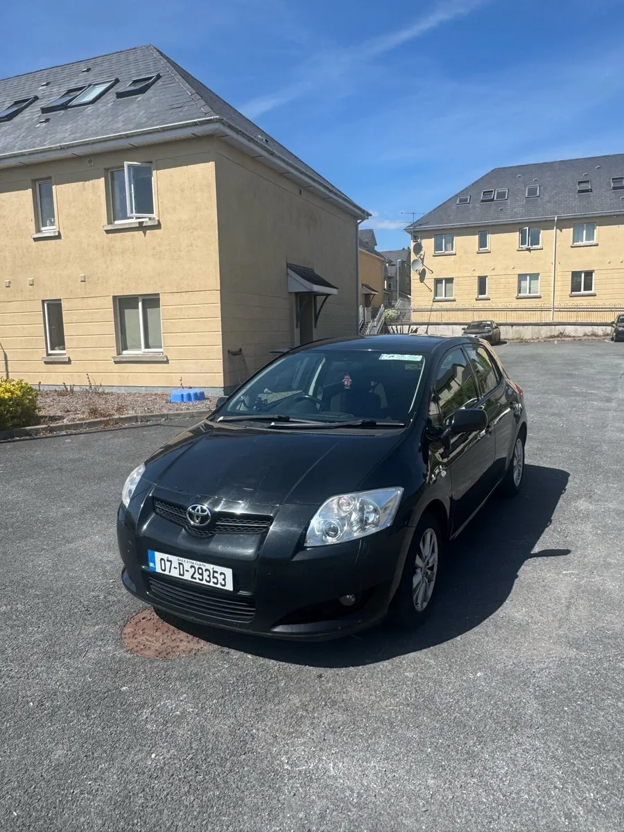 Toyota auris - Image 2
