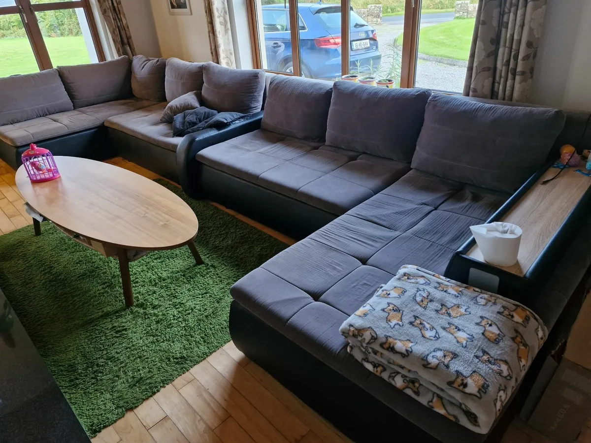 Couch/sofa bed x2 - Image 3