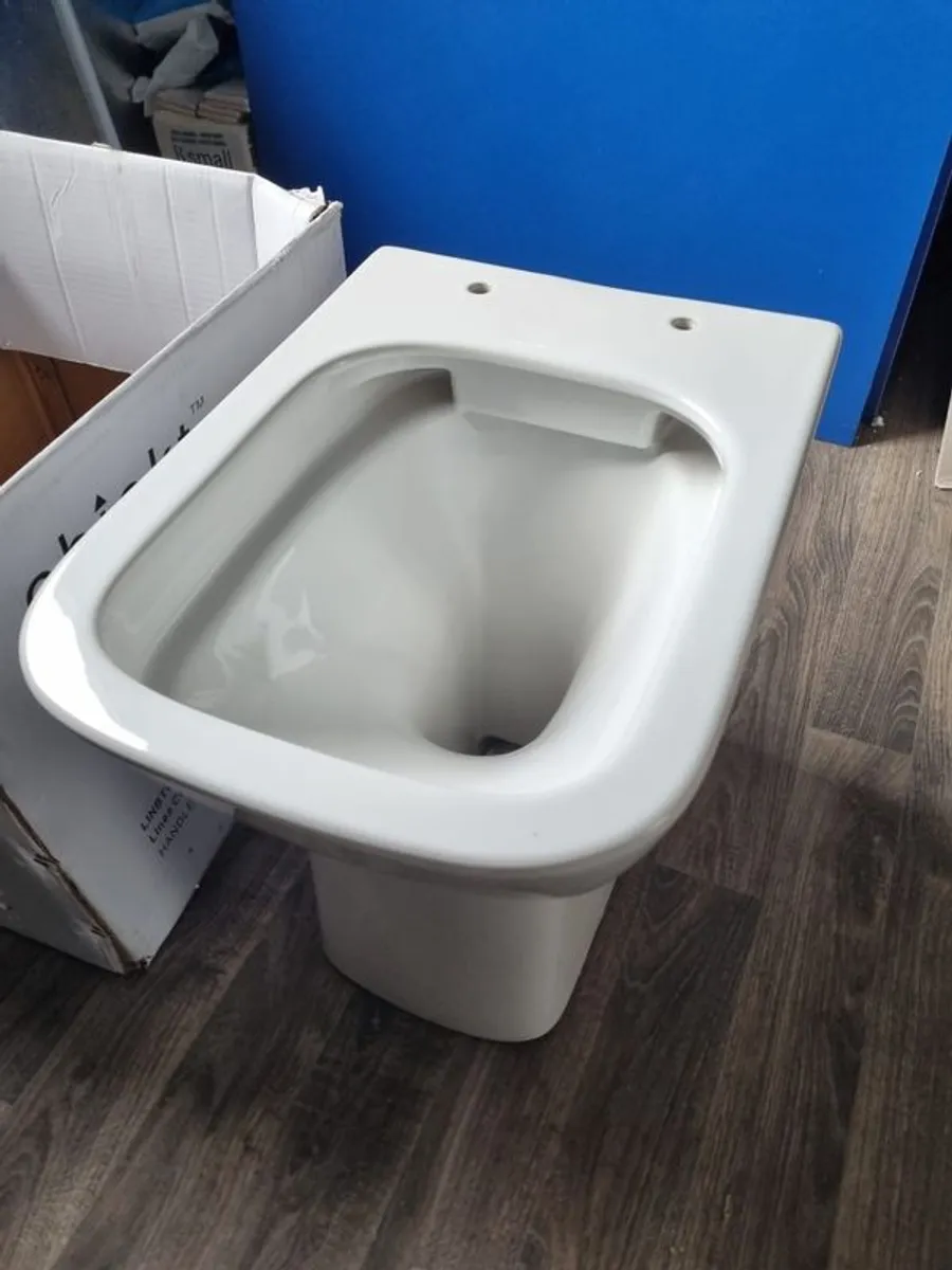 Brand New Toilet - Image 4