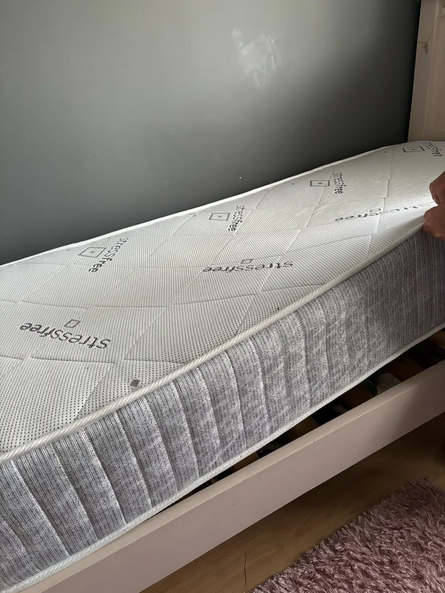 Mattress - Image 2