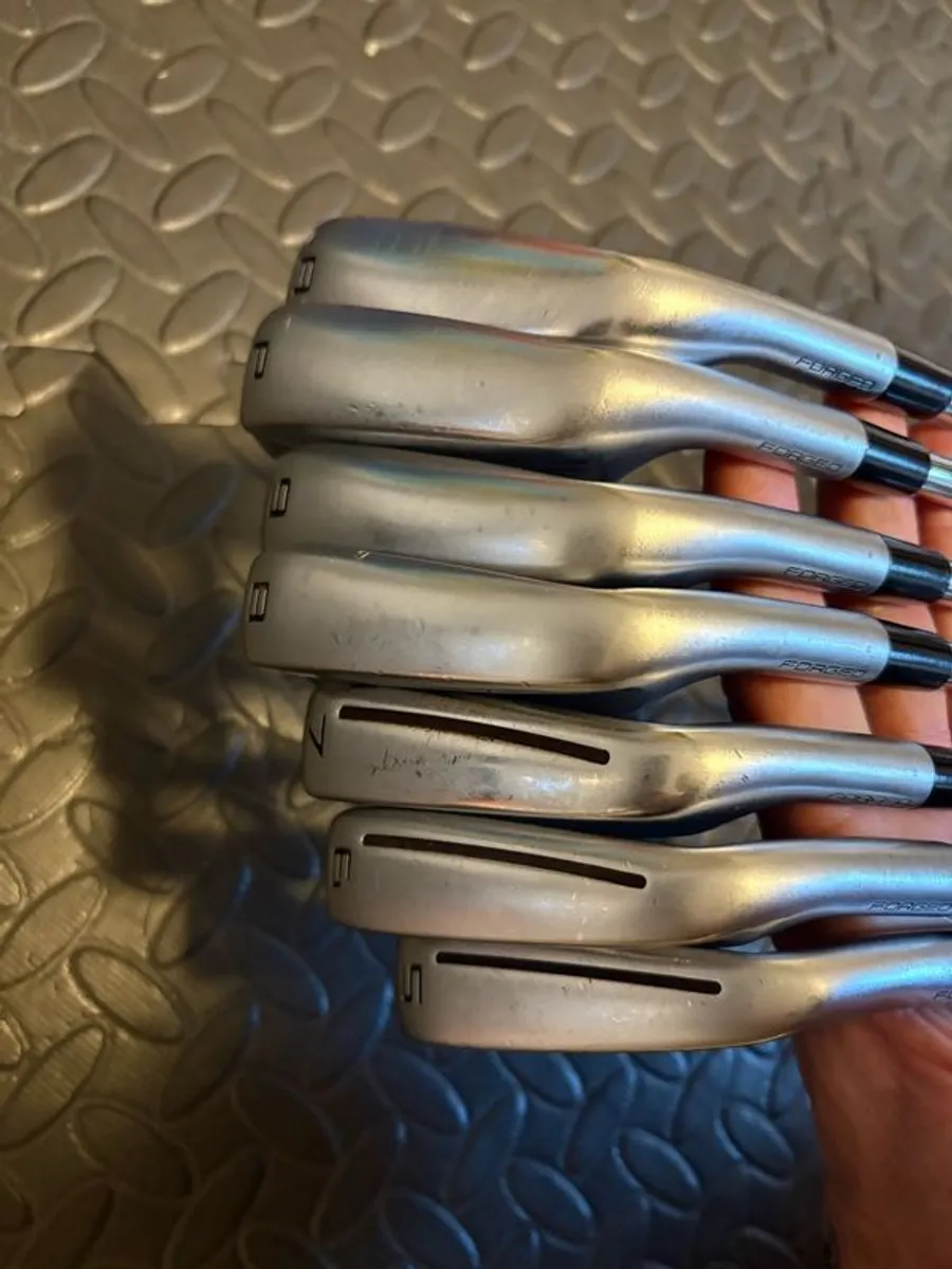 Taylormade p790 forged irons 2022 - Image 3