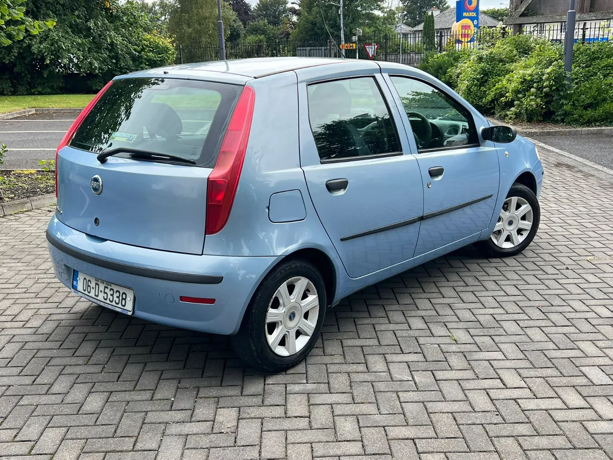 Fiat Punto 2006 1.2 Petrol nct 1/26 tax 8/25 - Image 2