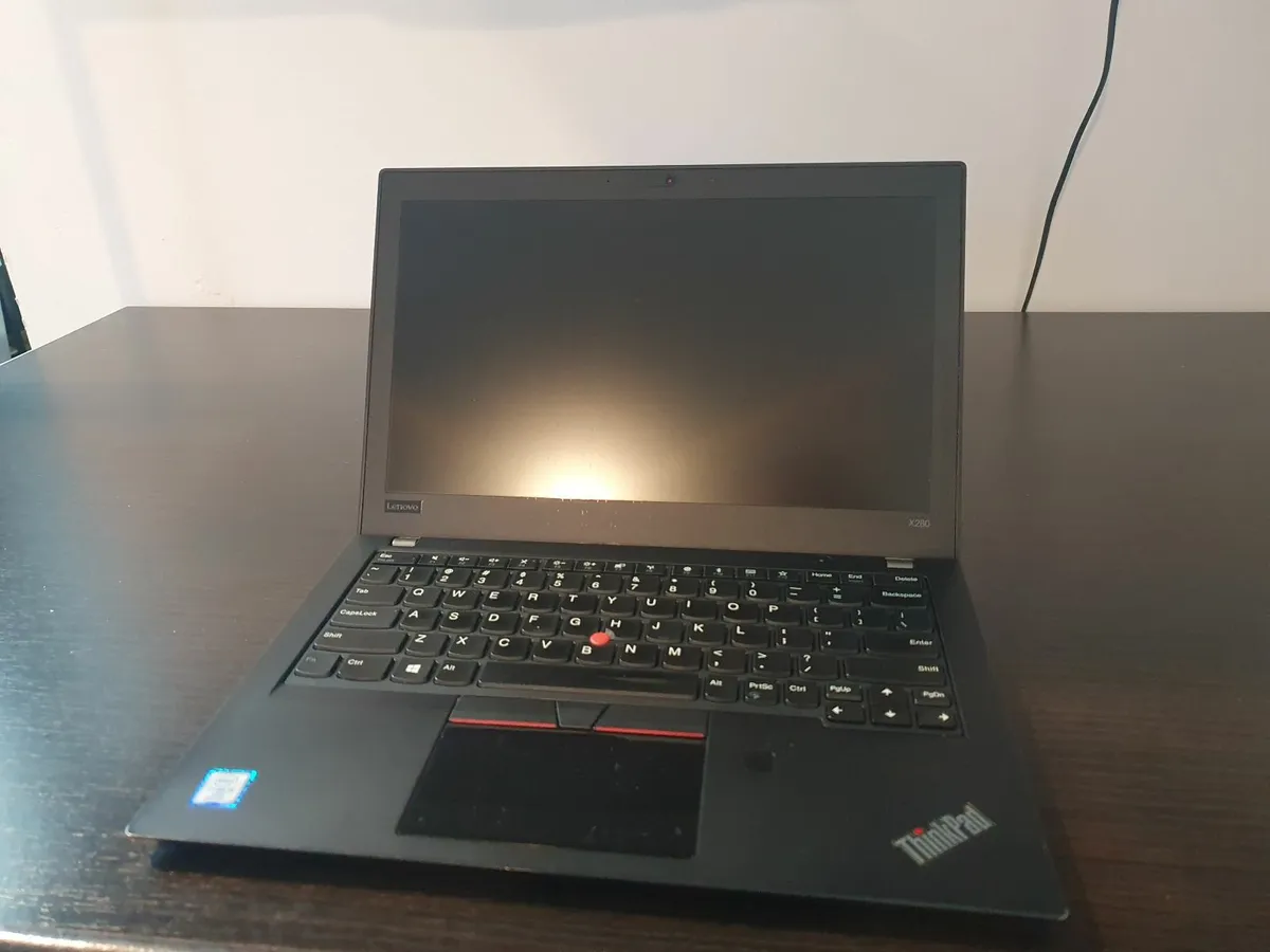 Lenovo ThinkPad X280 – i5 / 8GB / 256GB SSD - Image 1
