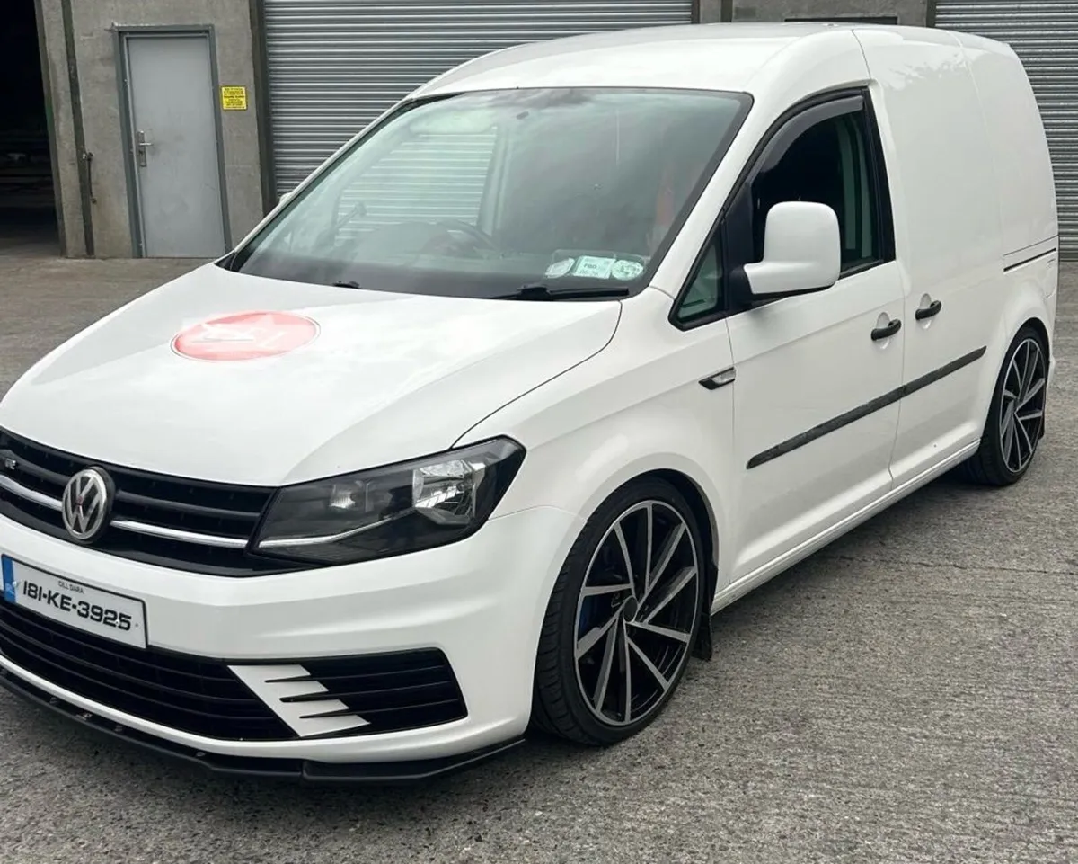 Van - Image 2