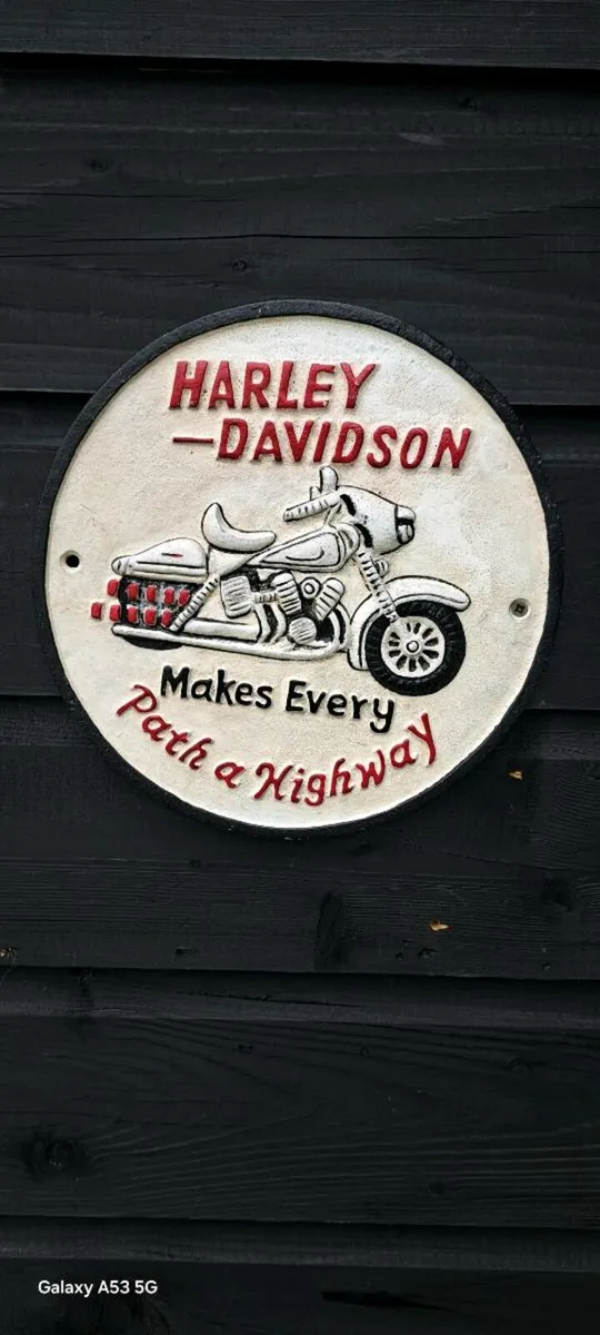 Harley  Davidson cast iron sign - Image 1