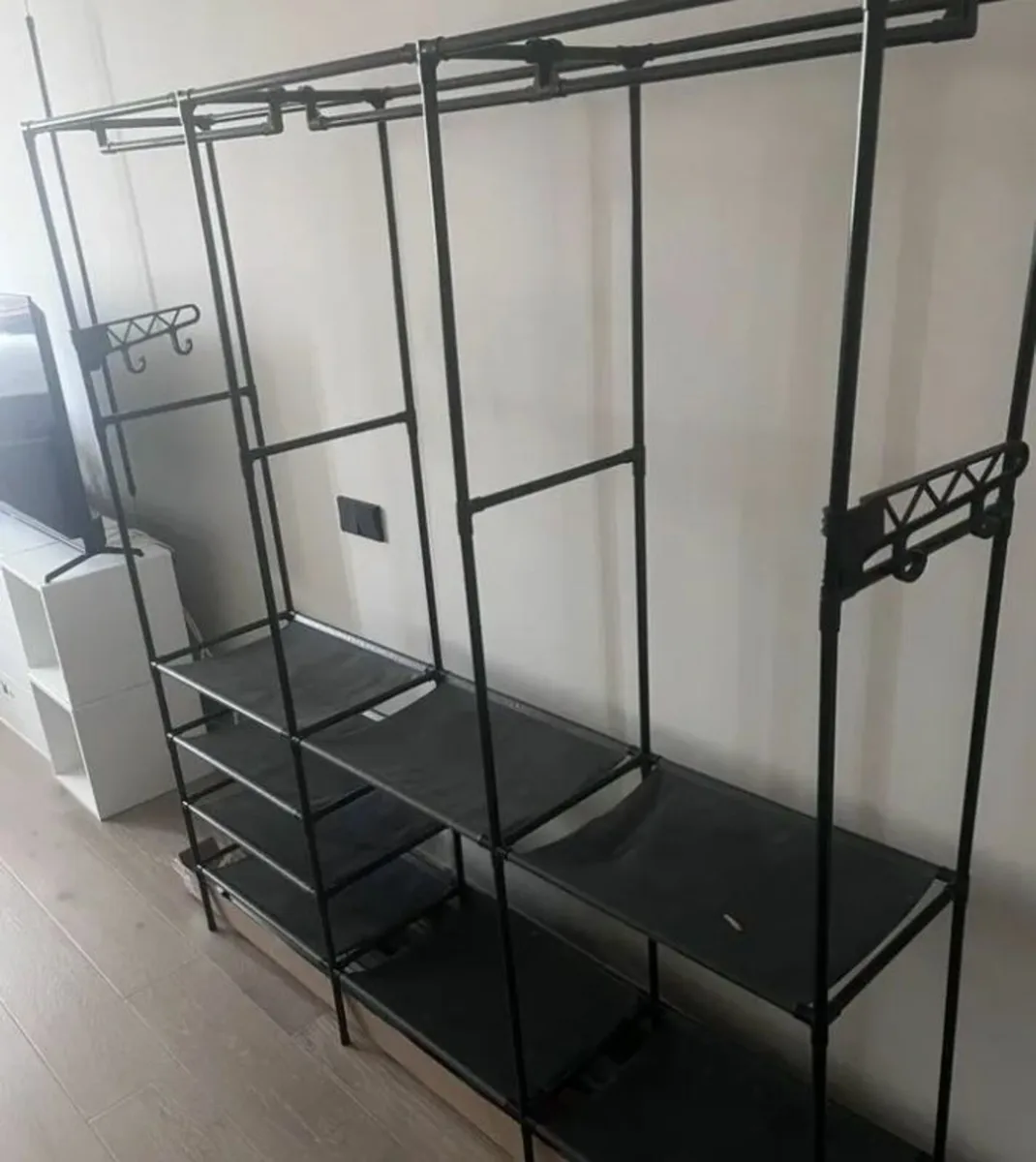 The hanger is new - Image 2
