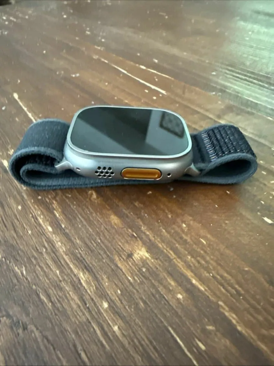 APPLE WATCH Ultra 2 GPS + CELLULAR  99% BATTERY - Image 3