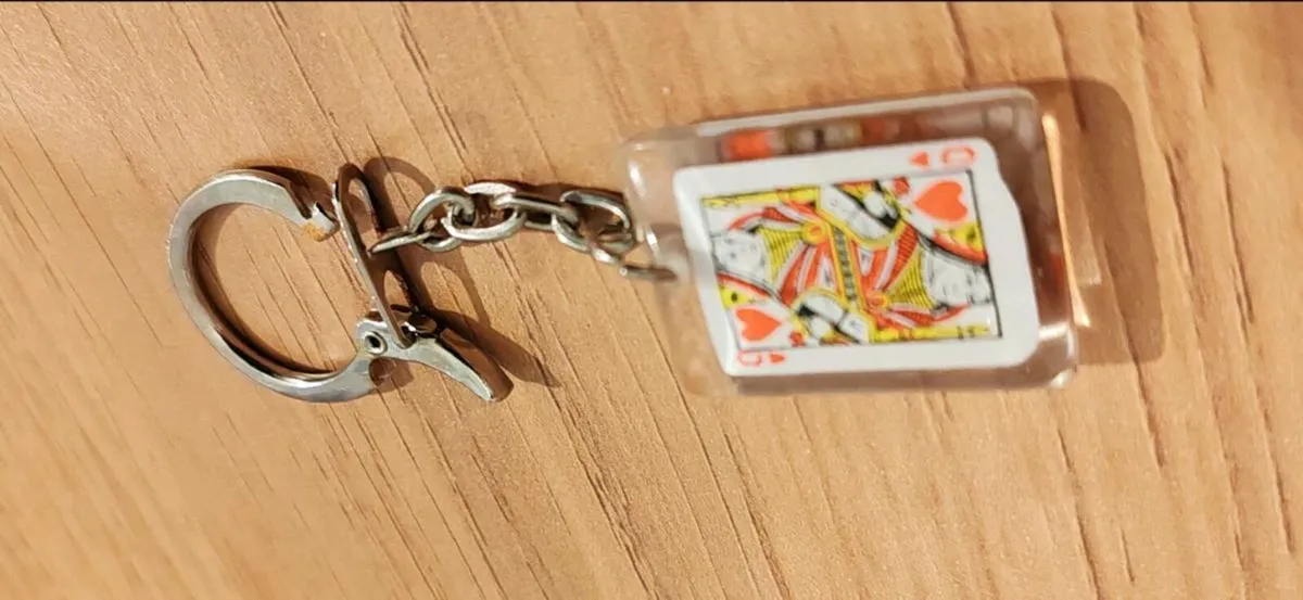 Queen of Hearts keyring - Image 3