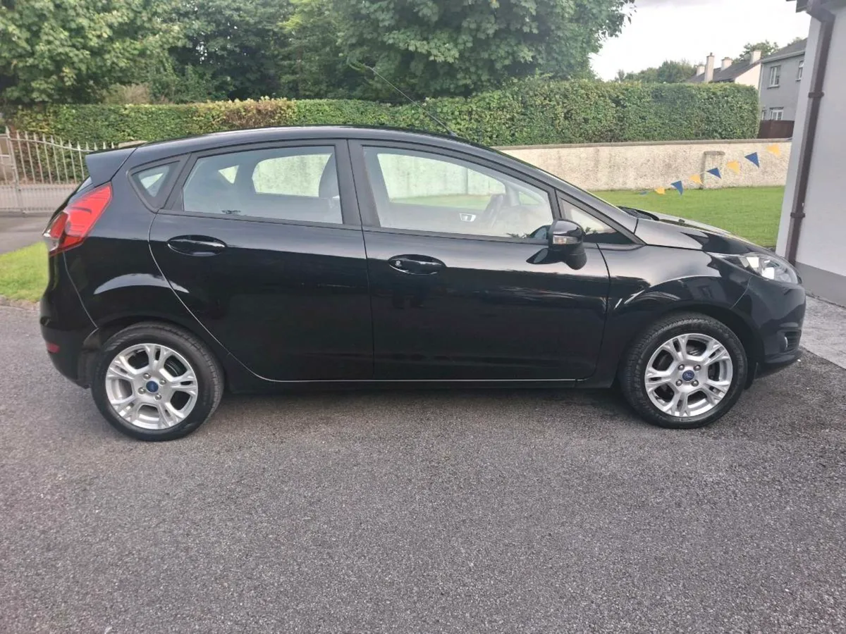 Ford Fiesta €6950 - Image 4