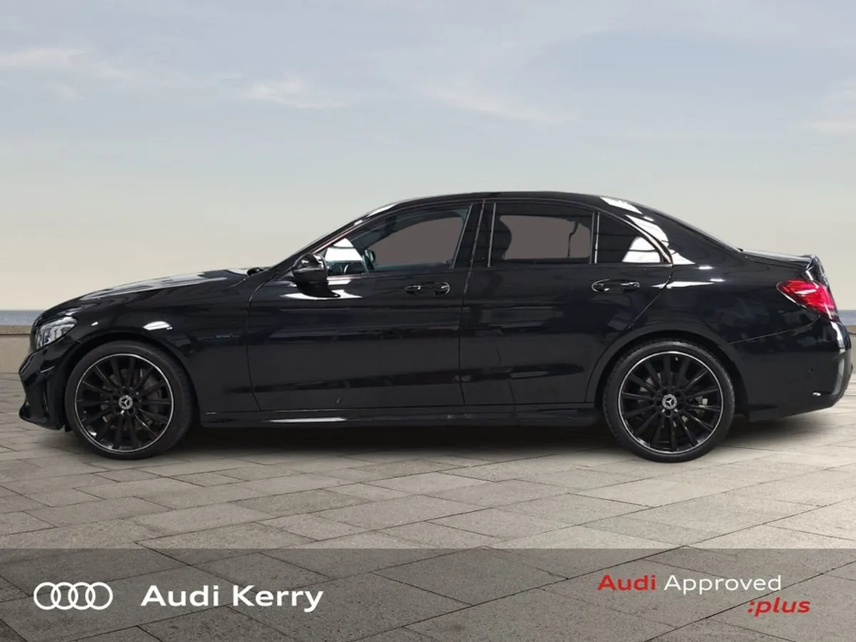 Mercedes-Benz C-Class C300 DE AMG Line ED Premium - Image 4