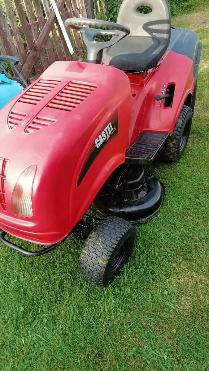 Castlegarden Tractor lawnmower - Image 2