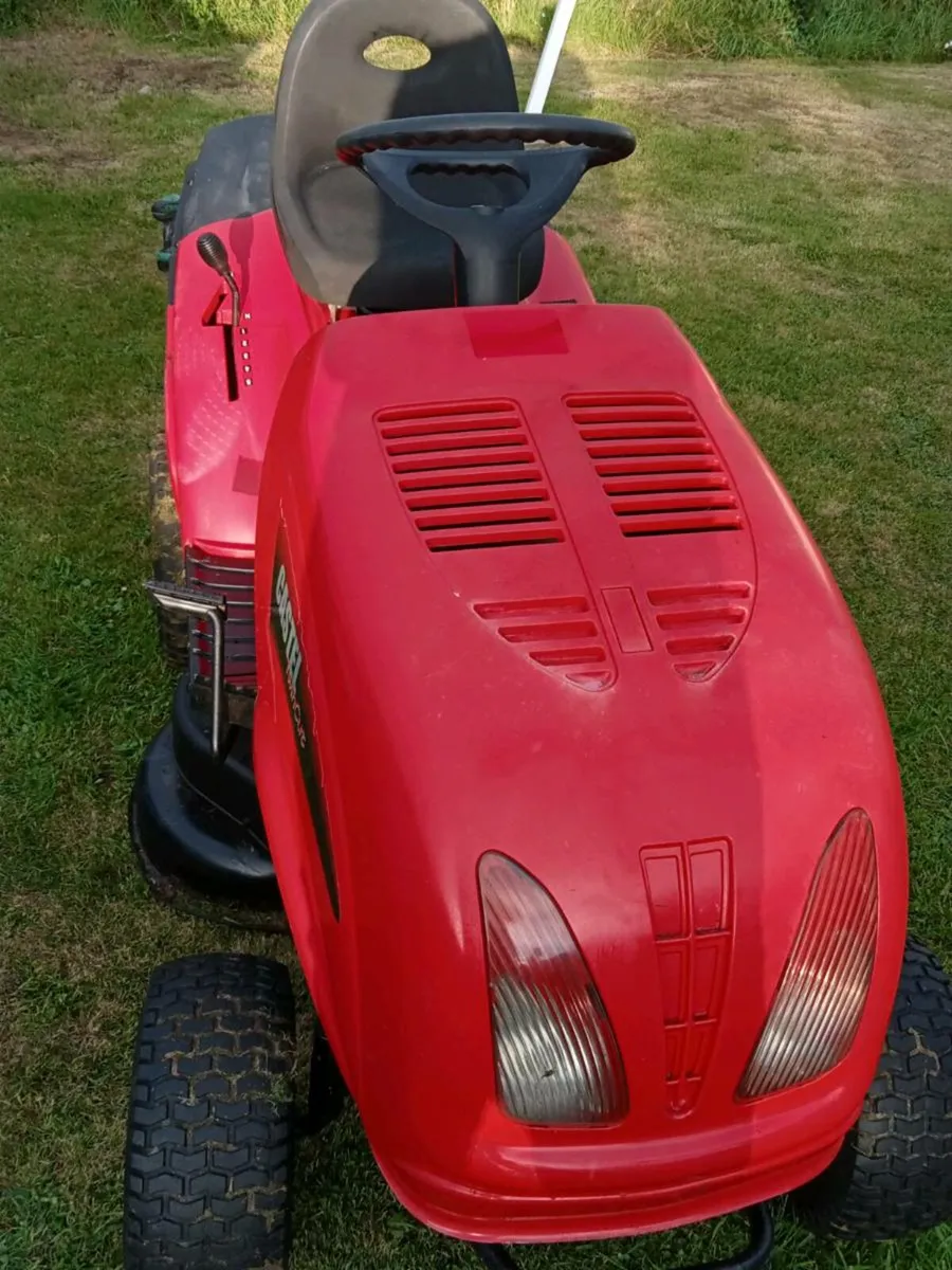 Castlegarden Tractor lawnmower - Image 3