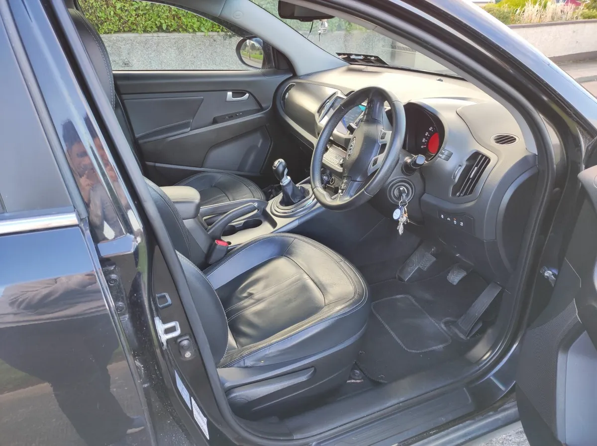 Kia Sportage 2012 - Image 4