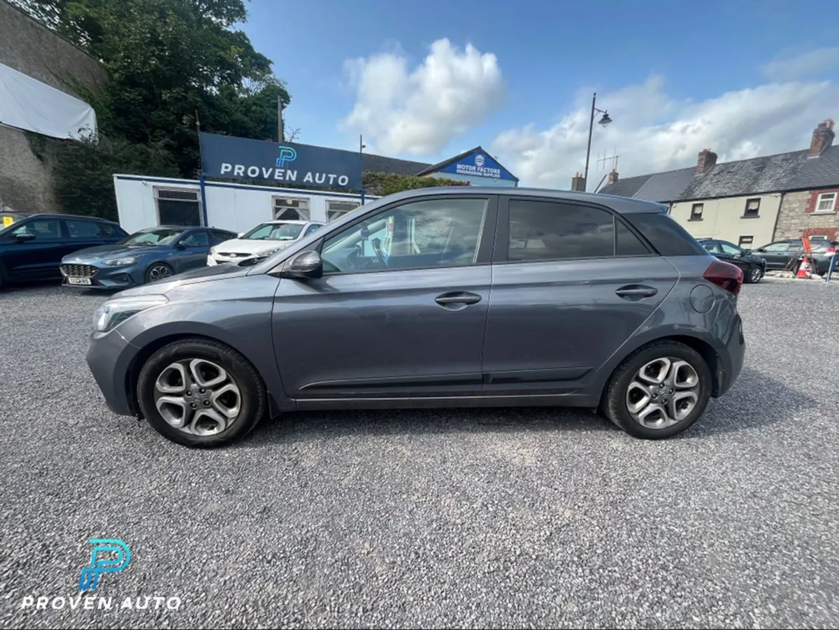 Hyundai i20  1 Year Warranty  Active Deluxe Plus - Image 4