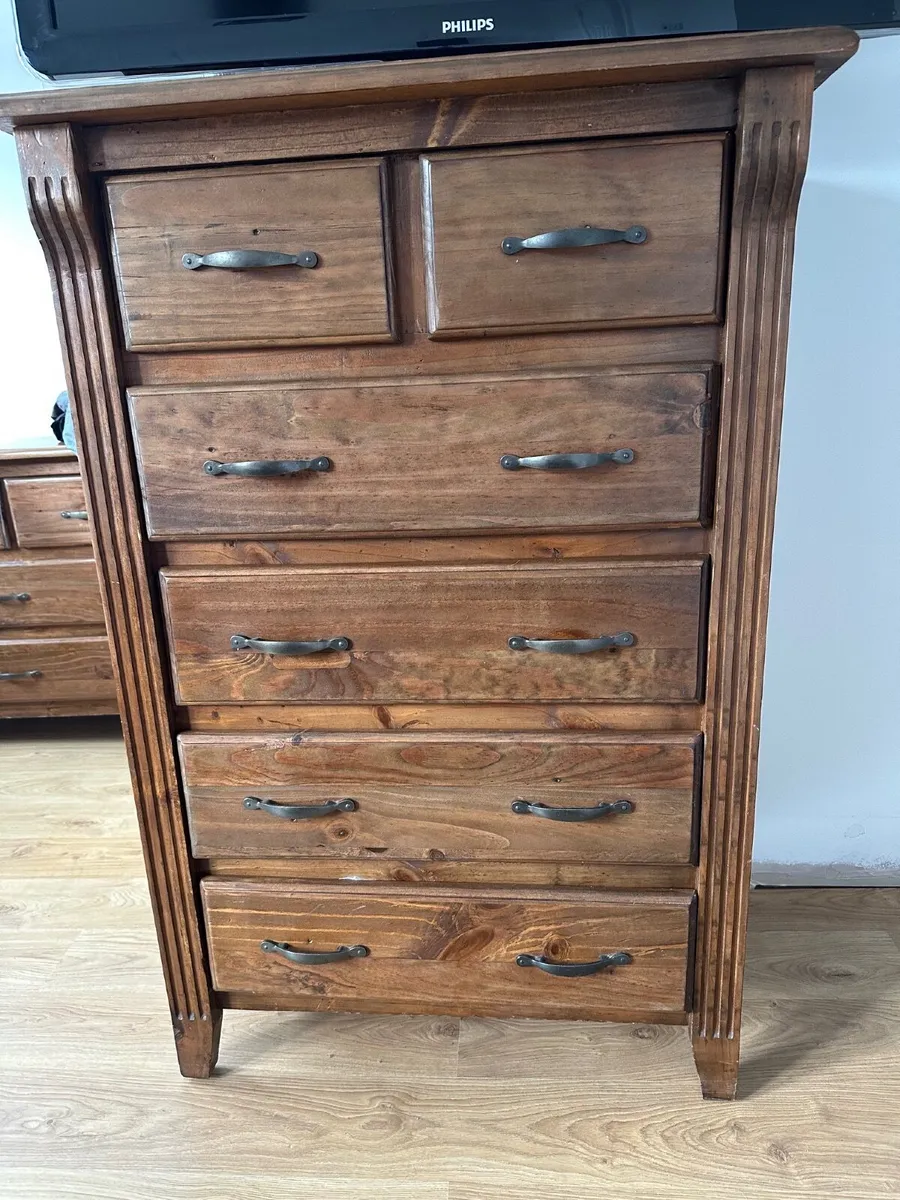 Chest of drawers - Image 2
