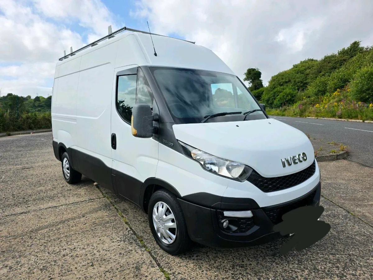 2015 iveco daily platinum 35S13 mwb highroof - Image 1