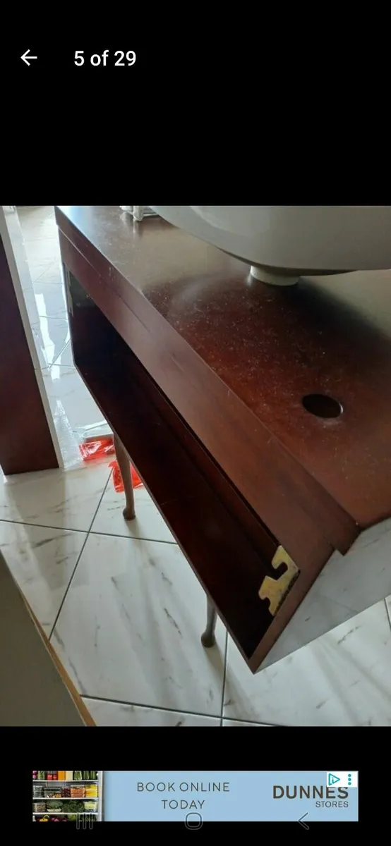 Bathroom vanity unit & sink - Image 3