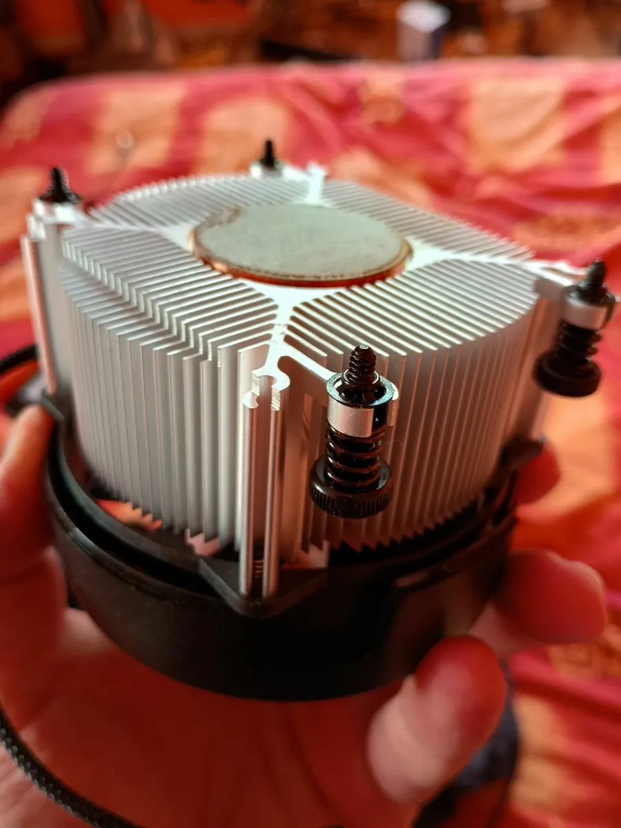 AMD Wraith Spire CPU Cooler Copper Core Base - Image 2
