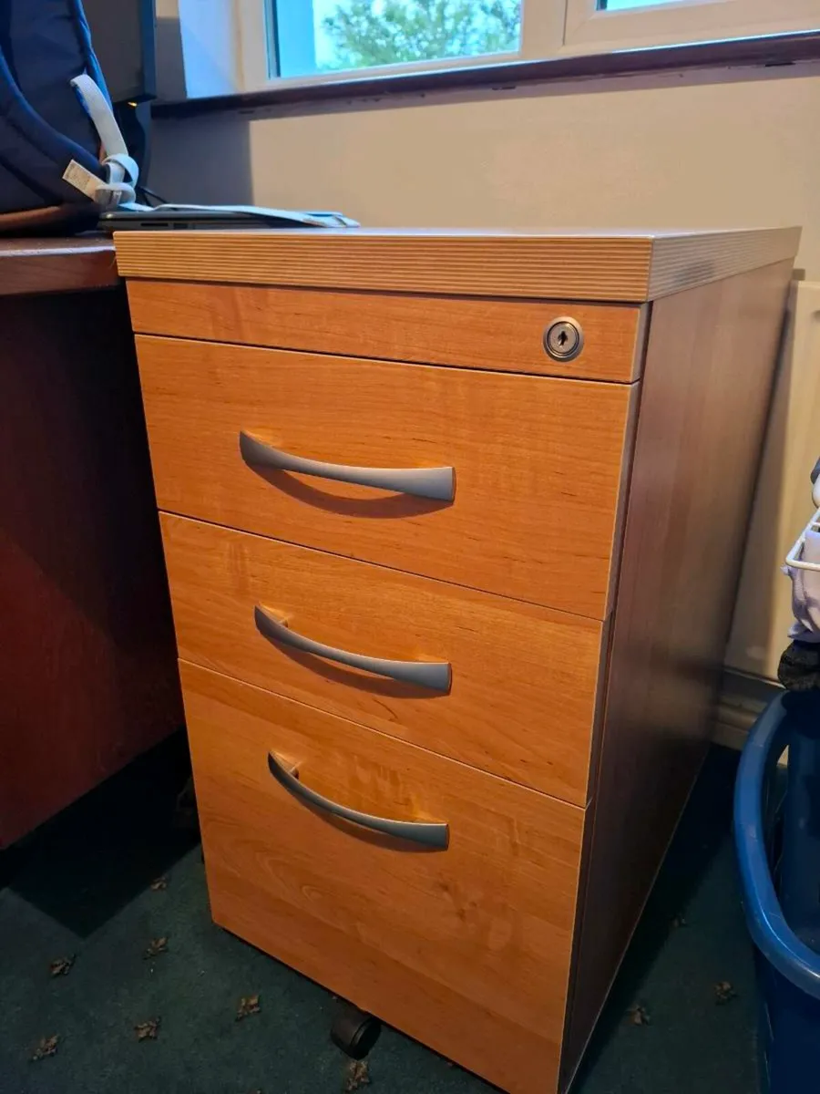 Office drawer unit - Image 1