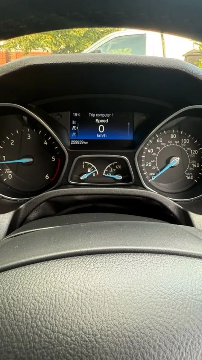 2016 Ford Focus St Line 1.5 diesel 120 bhp - Image 4