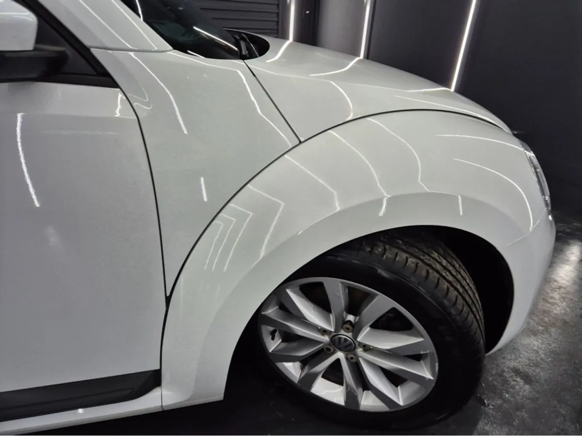 Volkswagen Beetle 1.2 TSI Manual 6speed FWD Bluem - Image 3