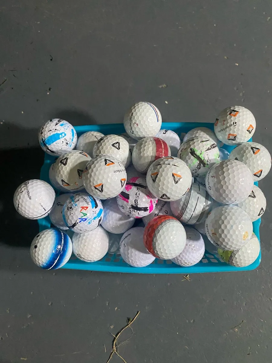 Golf balls - Image 1
