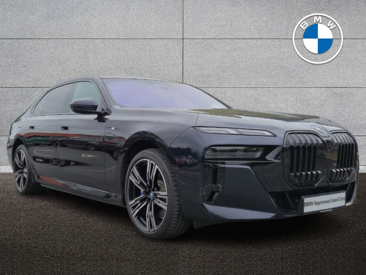 BMW i7 Xdrive60 M Sport - Image 1