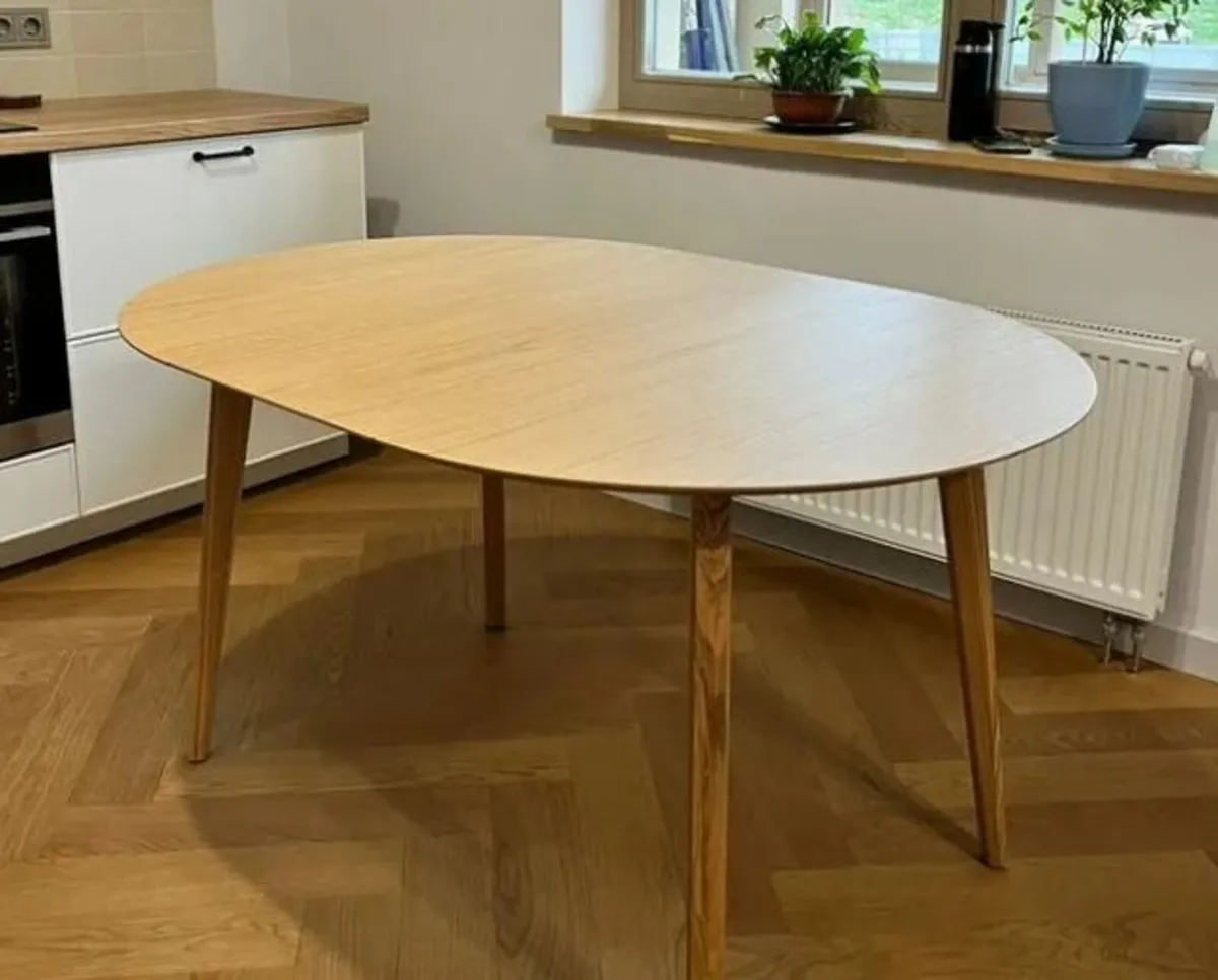 Kitchen table - Image 2