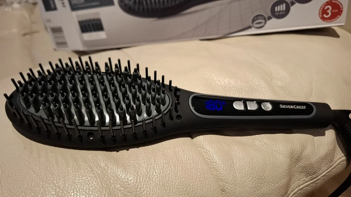 Hair Straightening Brush - Image 4