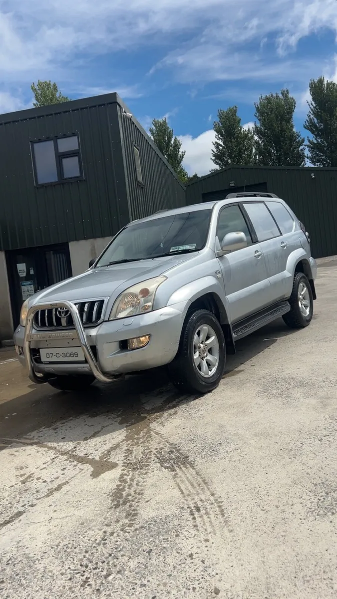 2007 Commercial Toyota Landcruiser - Image 1