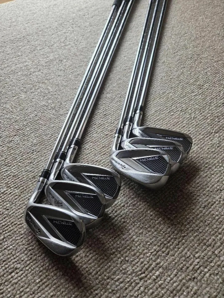 Taylormade Stealth Iron Set Of 6 A Kbs Max Flex R - Image 1