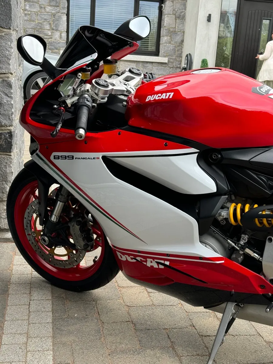 Ducati Panigale 899 - Image 2