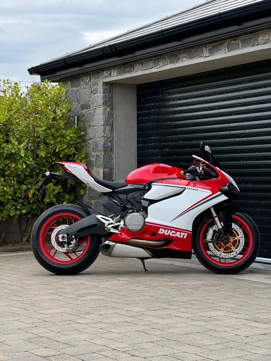 Ducati Panigale 899 - Image 1