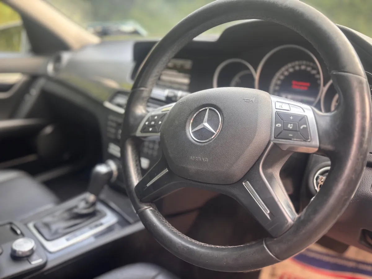 Mercedes-benz C-class C200 CDI BE Executive SE 5DR - Image 4