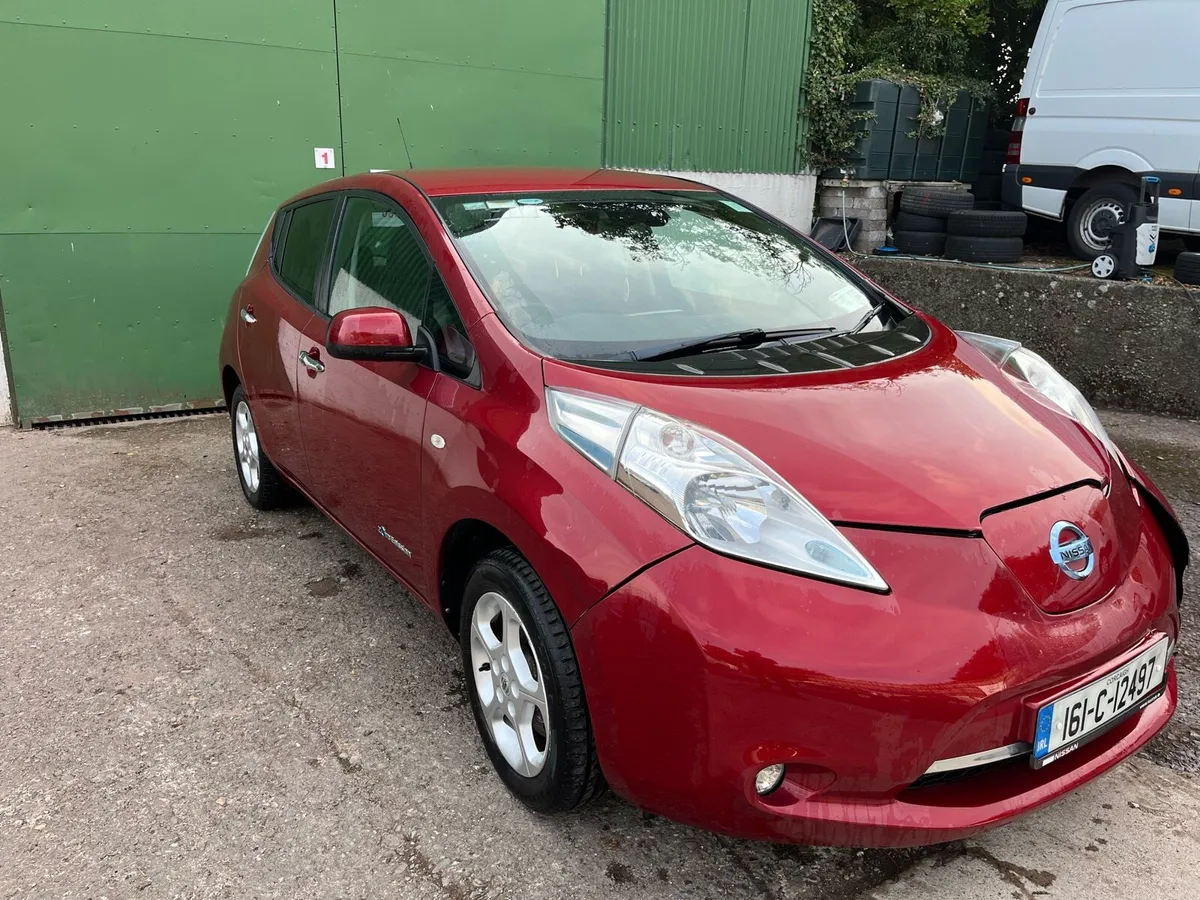 2016 Nissan Leaf - Image 1