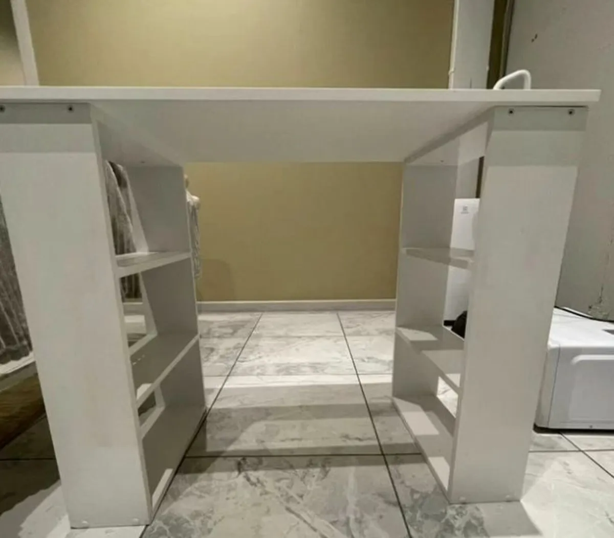 White writing desk - Image 4