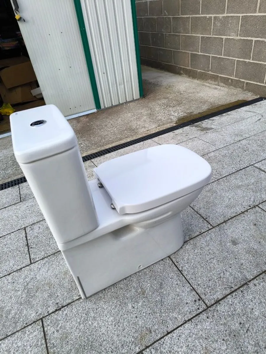 Toilet WC Roca - Image 2