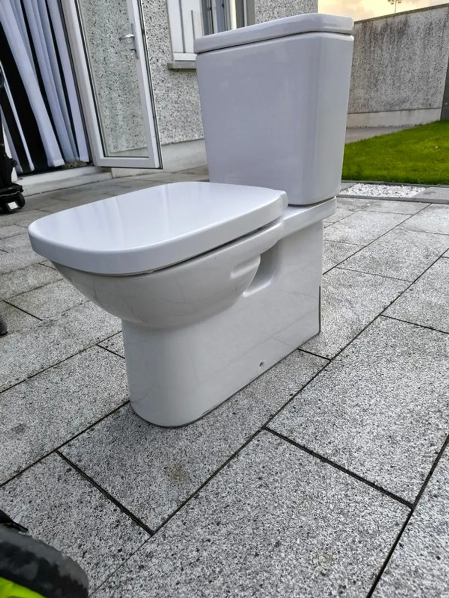 Toilet WC Roca - Image 3
